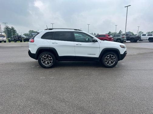 2021 Jeep Cherokee Trailhawk