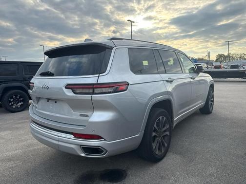 2021 Jeep Grand Cherokee L Overland