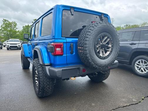 2025 Jeep Wrangler Rubicon 392