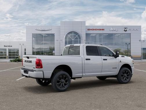 Bright White Clearcoat 2026 RAM 2500 Big Horn