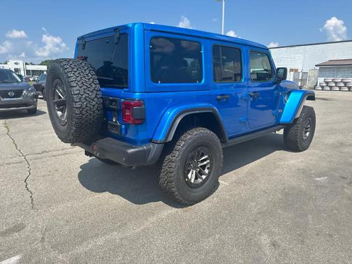 2025 Jeep Wrangler Rubicon 392