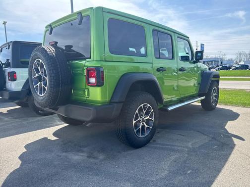 2025 Jeep Wrangler Sport