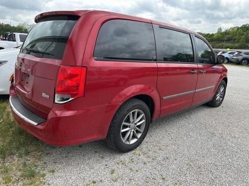 Redline 2 Coat Pearl 2012 Dodge Grand Caravan SE/AVP