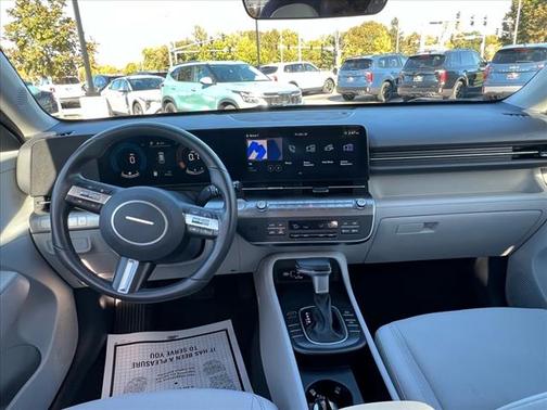 2025 Hyundai KONA SEL