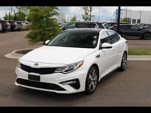 2019 Kia Optima LX