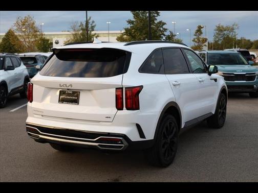 2023 Kia Sorento SX