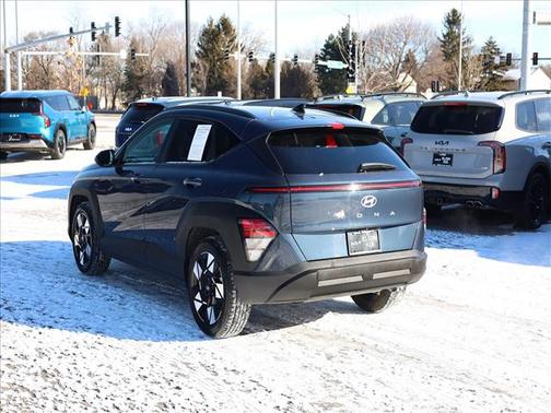 2025 Hyundai KONA SEL