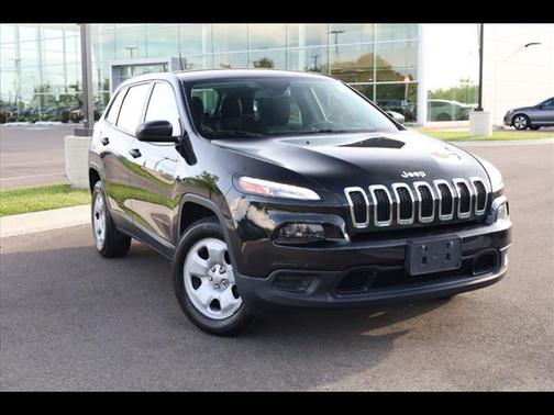 2016 Jeep Cherokee Sport