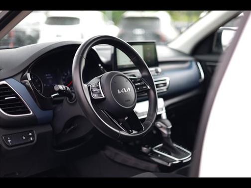 2023 Kia Seltos NIGHTFALL DCT AWD