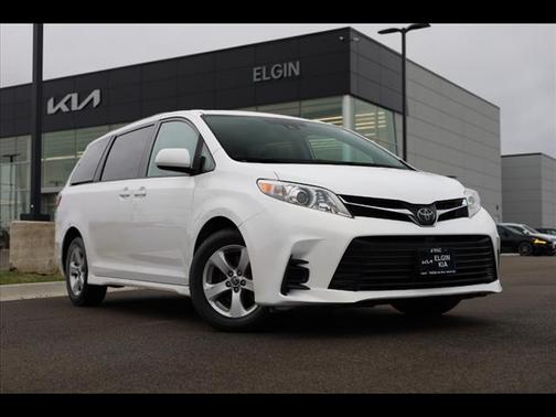 2020 Toyota Sienna LE