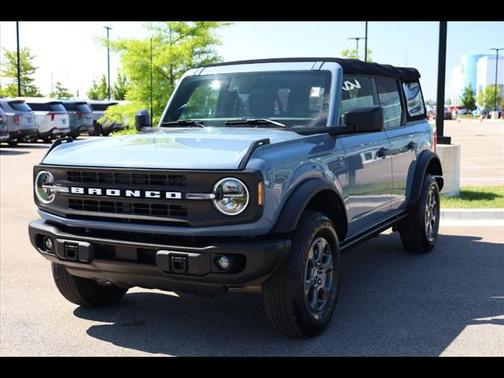 2023 Ford Bronco BLACK DIAMOND 4 DOOR ADVA