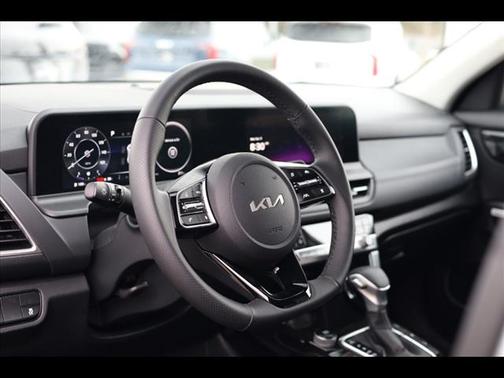 2024 Kia Seltos SX DCT AWD