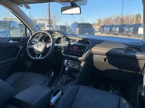 2021 Volkswagen Tiguan 2.0T SE R-Line Black