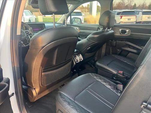 Glacial White Pearl 2021 Kia Sorento SX