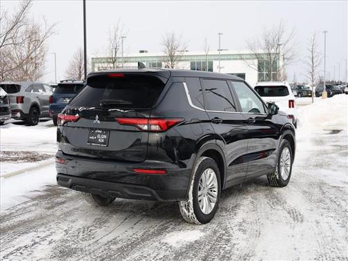 2024 Mitsubishi Outlander ES 2.5 S-AWC