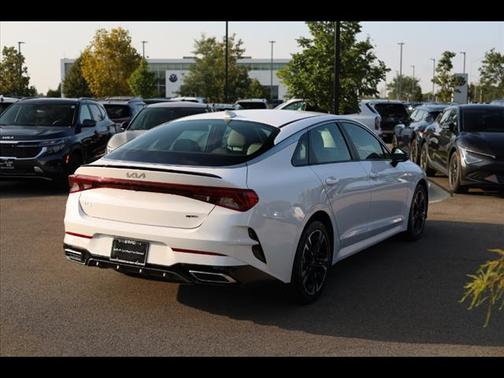 2024 Kia K5 GT-Line