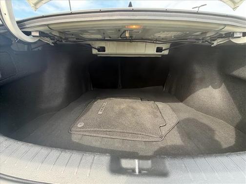 Snow White Pearl 2024 Kia Forte LXS