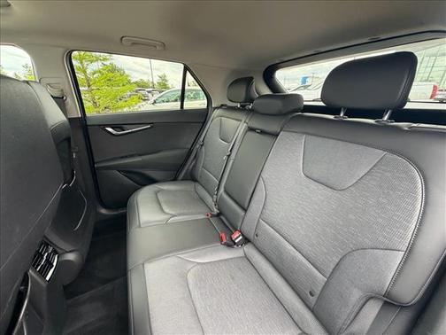 Mineral Blue 2023 Kia Niro Touring