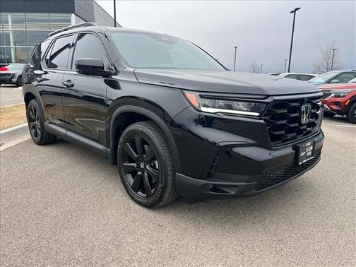 2025 Honda Pilot Black Edition
