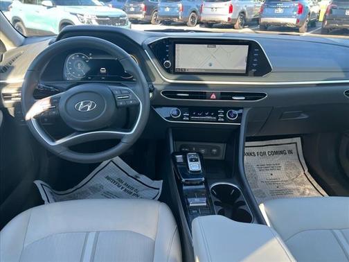 2023 Hyundai SONATA SEL