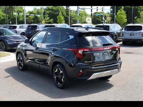 2024 Kia Seltos EX
