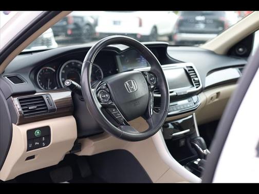 2017 Honda Accord TOURING AUTO