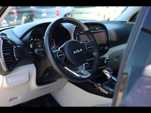 2023 Kia Soul EX