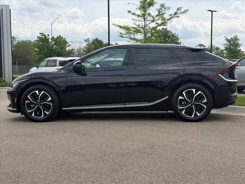 Aurora Black Pearl 2023 Kia EV6 Wind
