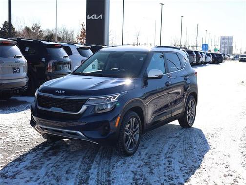 2023 Kia Seltos S