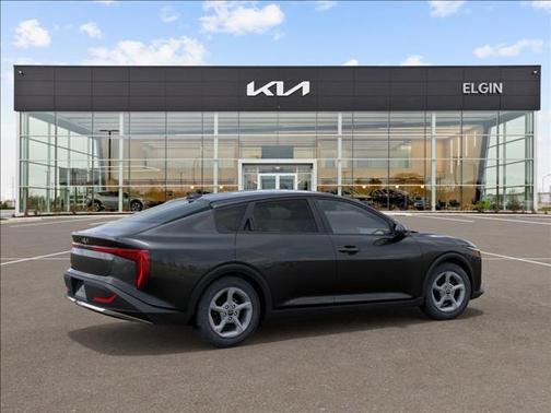 2025 Kia K4 LXS FWD