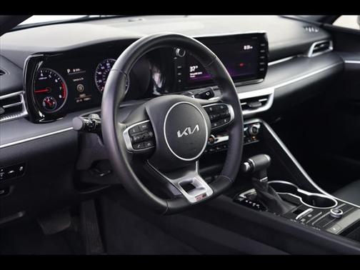 2022 Kia K5 GT-LINE AUTO FWD