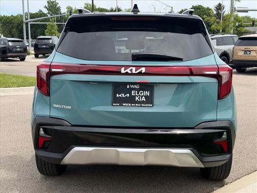 Pluton Blue/Black Roof 2026 Kia Seltos S
