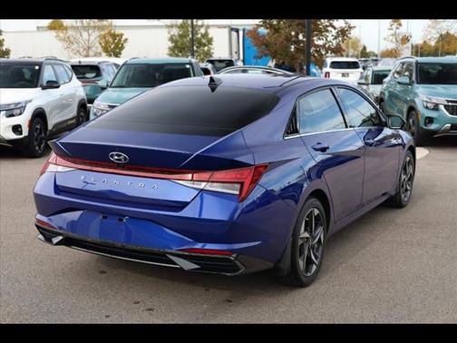 2021 Hyundai ELANTRA SEL