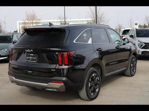 2024 Kia Sorento S
