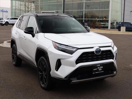 2024 Toyota RAV4 Hybrid SE