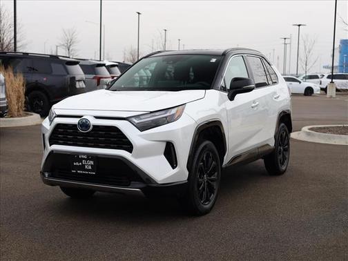 2024 Toyota RAV4 Hybrid SE