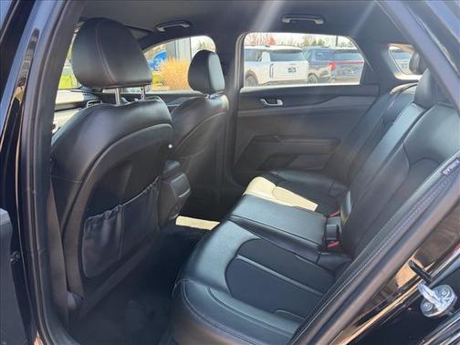 Ebony Black 2022 Kia K5 GT-Line