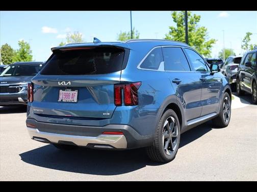 2025 Kia Sorento Hybrid S