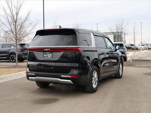 2022 Kia Carnival LXS