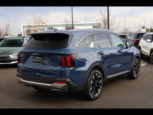 2025 Kia Sorento SX