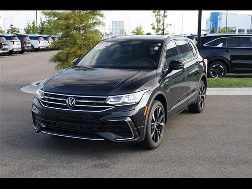 2023 Volkswagen Tiguan 2.0T SEL R-Line 4MOTION