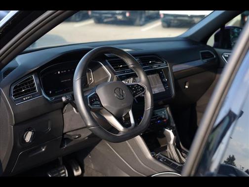 2023 Volkswagen Tiguan 2.0T SEL R-Line 4MOTION