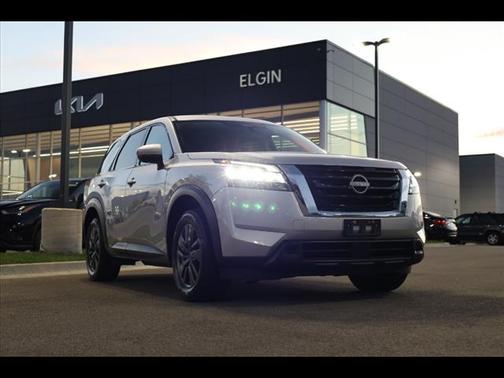 2022 Nissan Pathfinder S 4WD