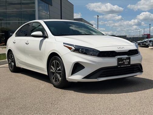 Snow White Pearl 2023 Kia Forte LXS