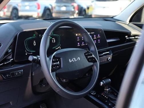 2023 Kia Niro Touring