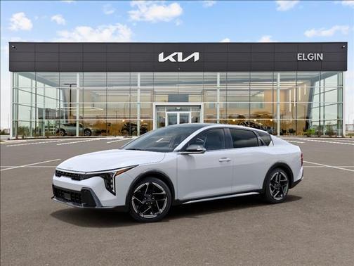 Snow White Pearl 2026 Kia K4 GT-Line