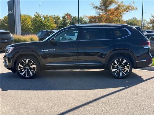 Silver Mist Metallic 2026 Volkswagen Atlas 2.0T SEL Premium R-Line 4MOTION