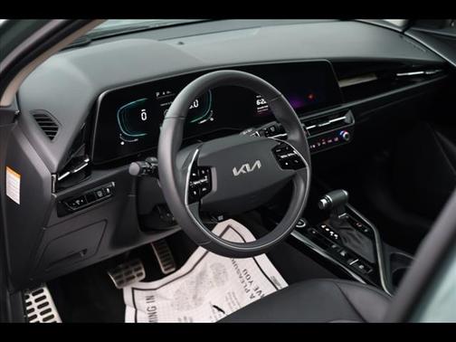 2023 Kia Niro Touring