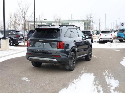2022 Kia Sorento SX