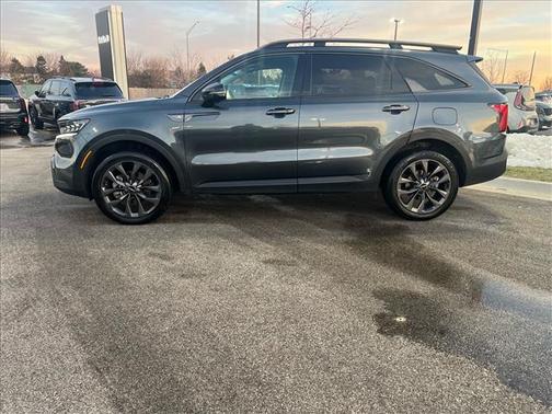 2022 Kia Sorento SX